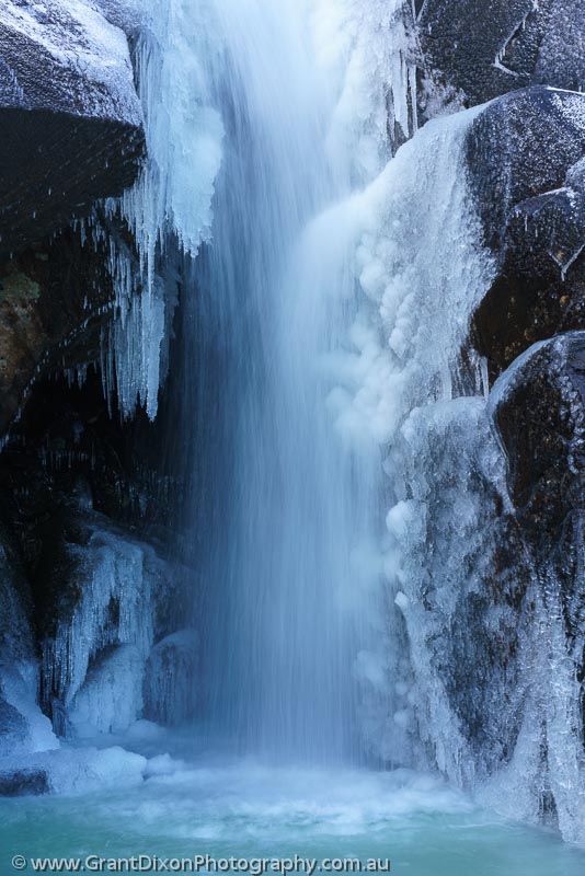image of Ben Lomond frozen waterfall 2