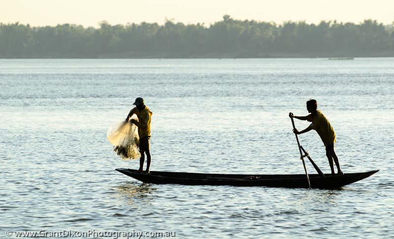 image of Mekong fishermen 2