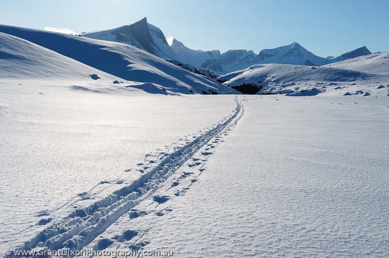 image of Baffin ski tracks