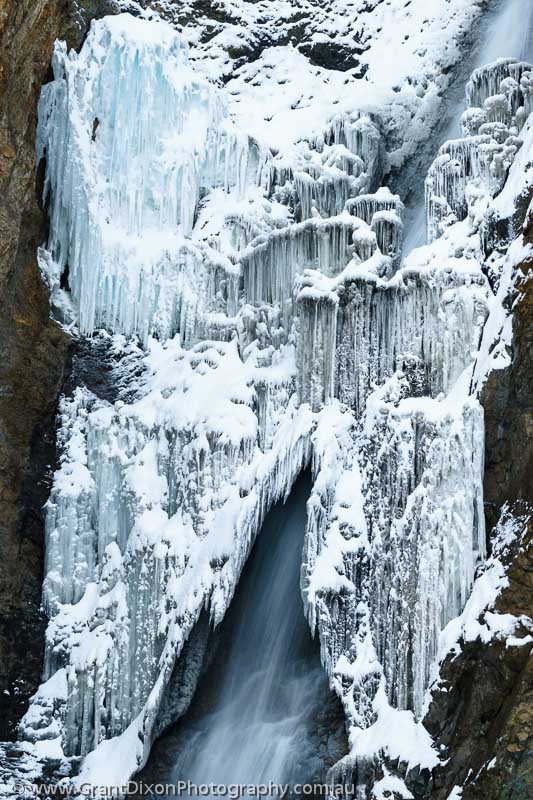 image of Nagdala frozen waterfall 2