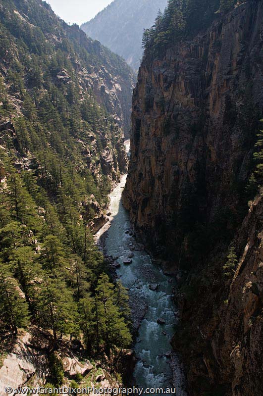 image of Bhagirathi gorge