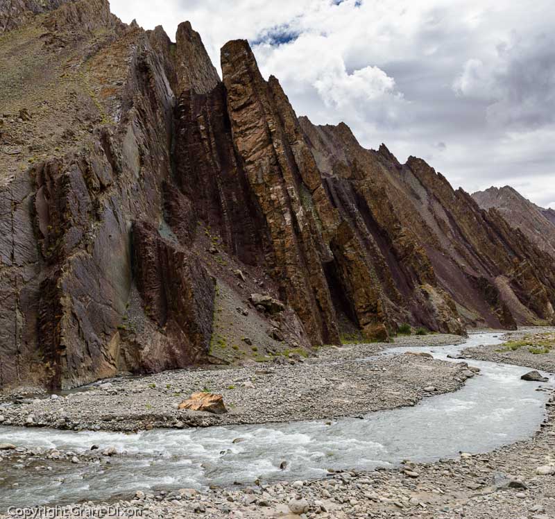 image of Ladakh rock strata 3