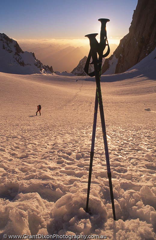 image of Tirich ski poles