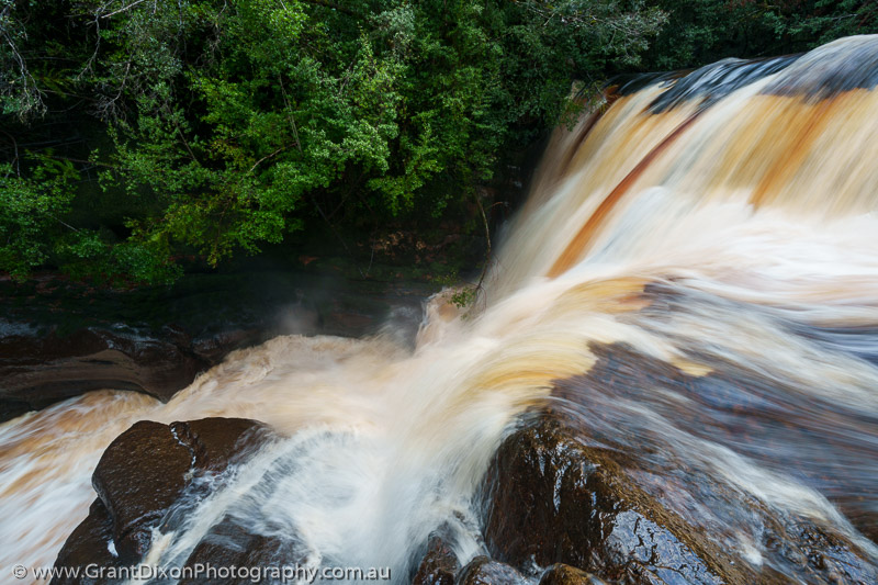 image of Vale cascade 2