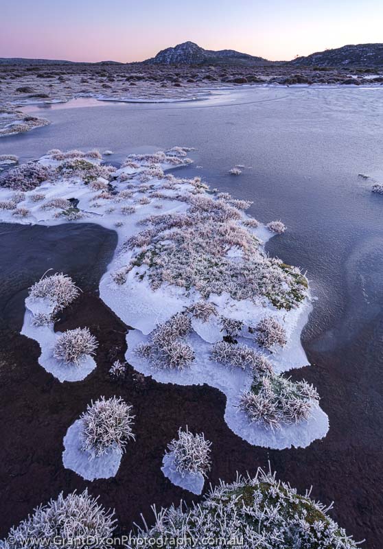 image of Little Throne frosted shore