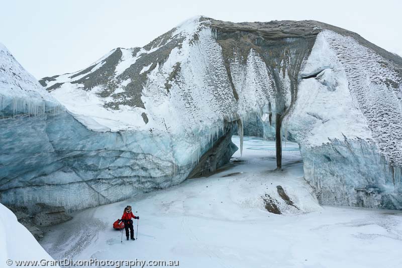 image of Kaparoqtalik ice arch 1