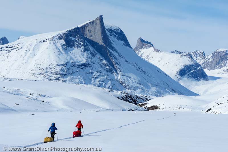 image of Baffin ski tour 1