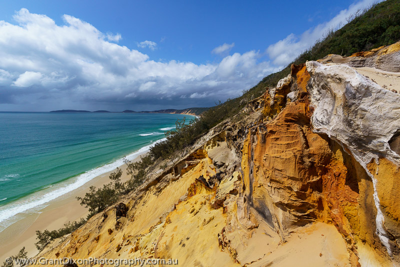 image of Rainbow Beach sands 2