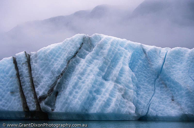 image of Glacier Bay iceberg 1