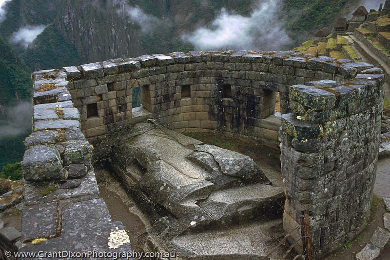 image of Machu Picchu temple