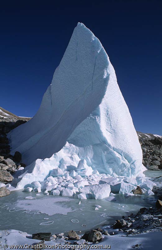 image of Ice pinnacle 2