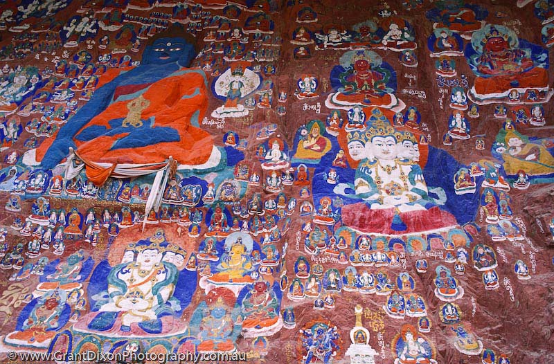 image of Lhasa buddhas