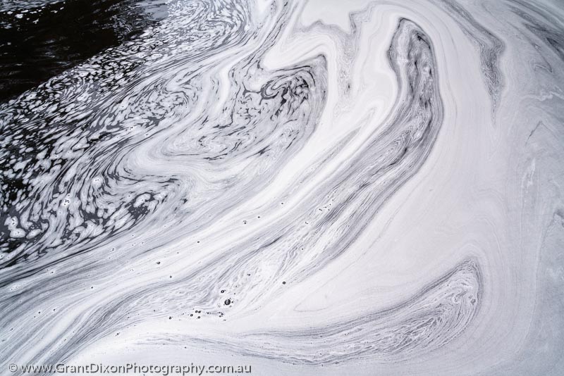 image of Salisbury foam pattern