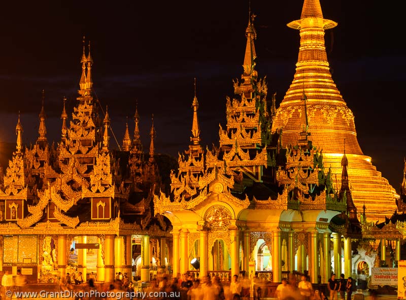 image of Shwedagon night 2