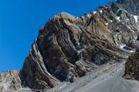 NEPAL, Dolpo. Folded limestone strata above Yambur La pass (4800m).