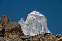 INDIA, Uttaranchal, Gangotri. Shivling (6543m) above Gangorti Glacier.